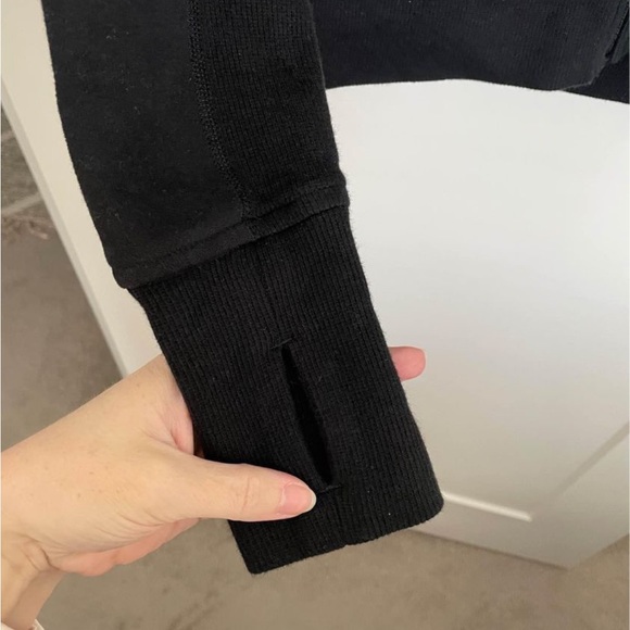 Lululemon Scuba Hoodie Size 8 black - Picture 2 of 6